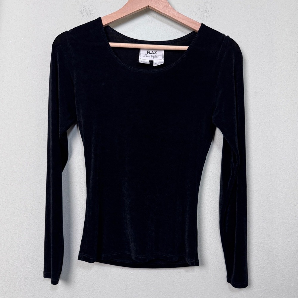 Vintage Flax by Jeanne Engelhart Black LS Scoop Neck Slinky Knit Top Petite